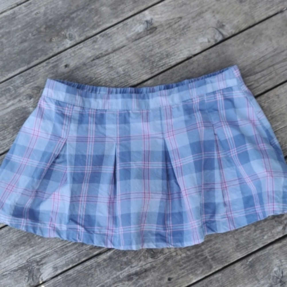 CRB girls purple and blue mini plaid skort. EUC. Size 14 1/2 - 16 1/2.